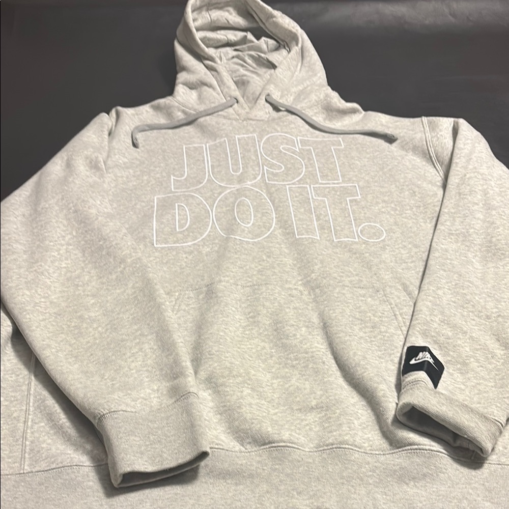 Nike Gray Men's Pullover Hoodie